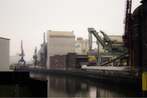 The port of Bremen is connected to (German) colonialism in many ways.